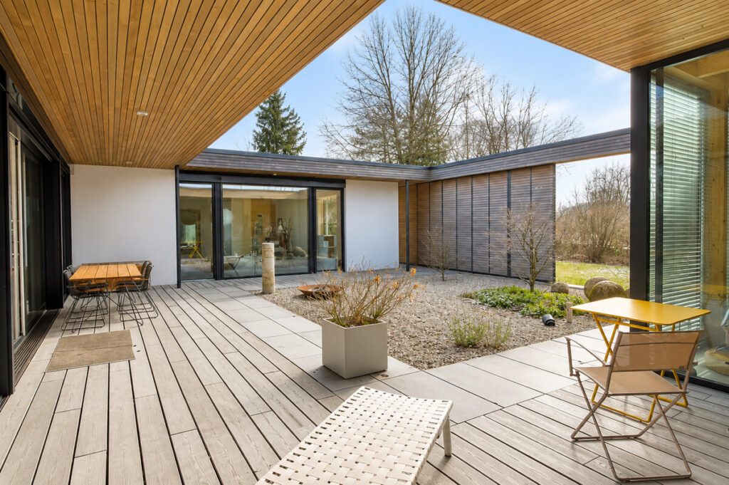 Außergewöhnlicher Atrium-Bungalow