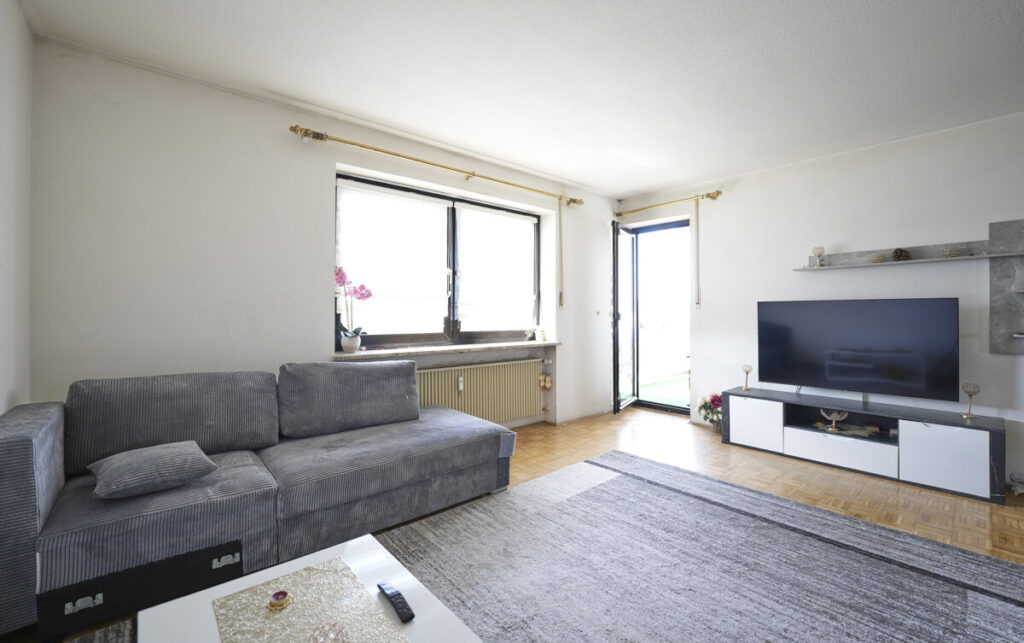 Ausblick genießen! 
Vermietete 3,5-Zimmer-Wohnung mit Balkon – Nähe Bahnhof